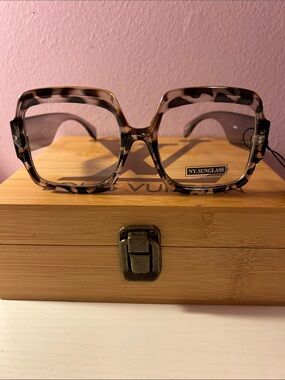 Brown Tortoiseshell Square Eyeglasses
